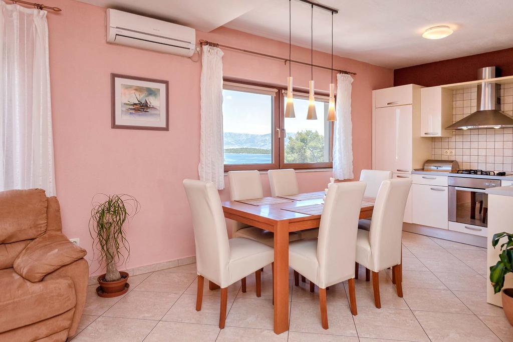 Deluxe Jelsa Apartment Luaran gambar