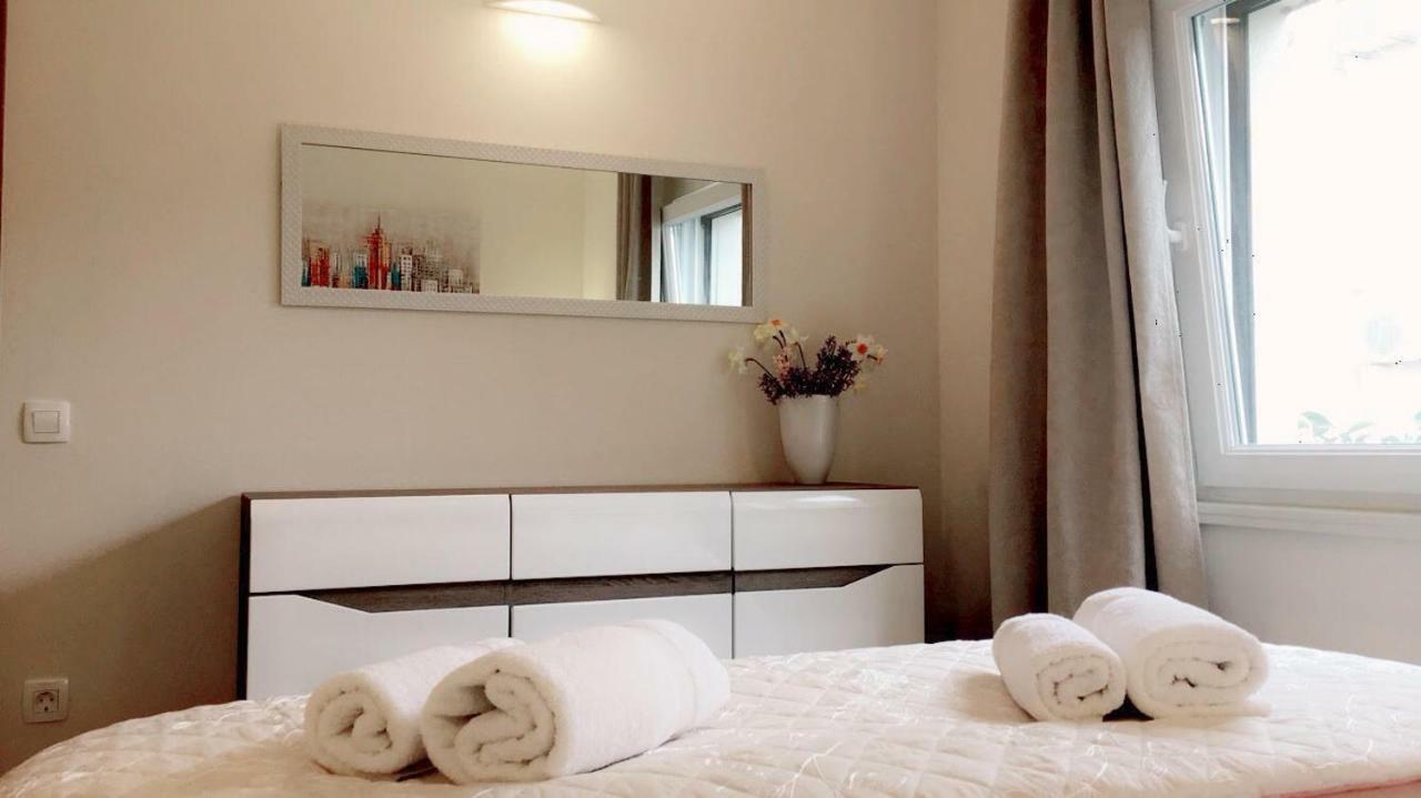Deluxe Jelsa Apartment Luaran gambar